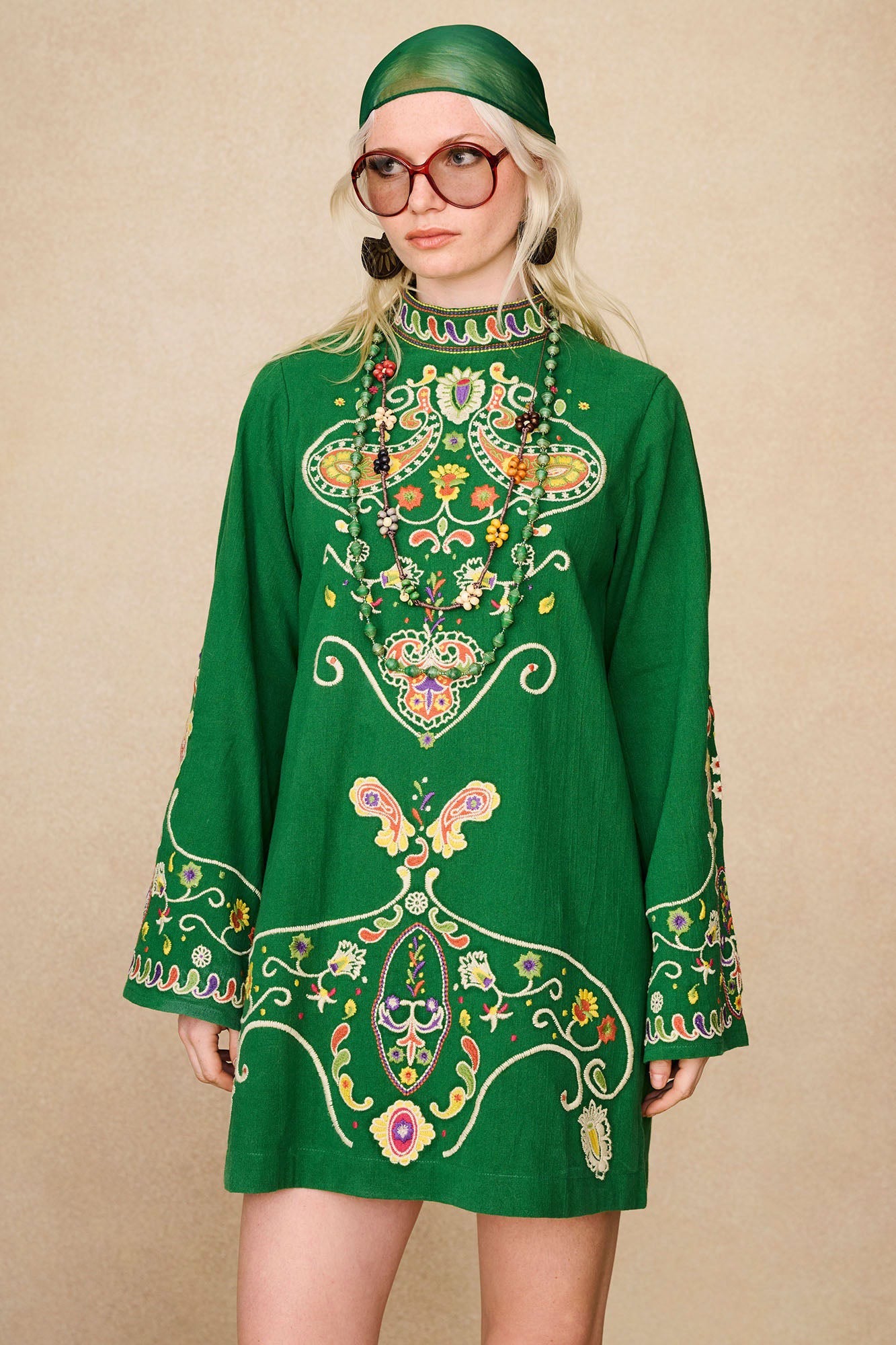Willow Folk Embroidered Mini Dress – Green