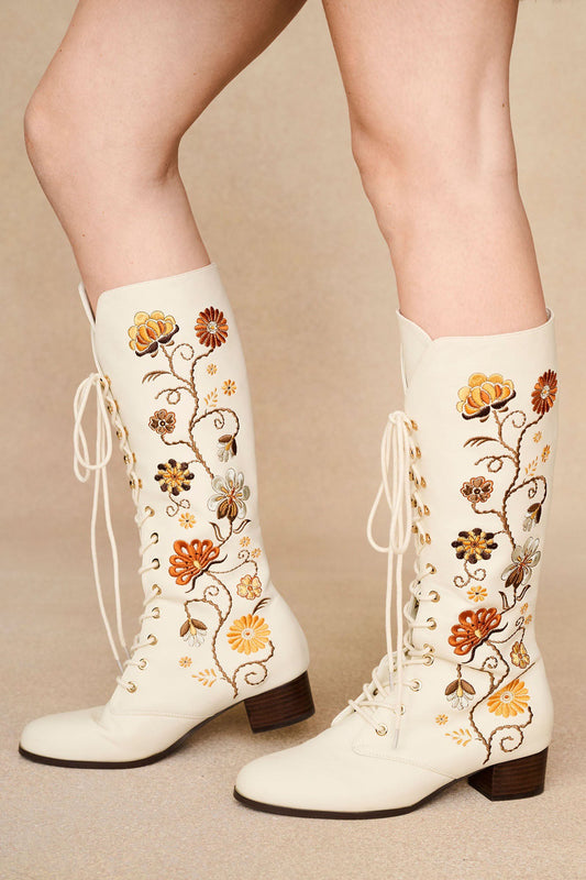 Penny Lane Cream Embroidered Boots – Floral