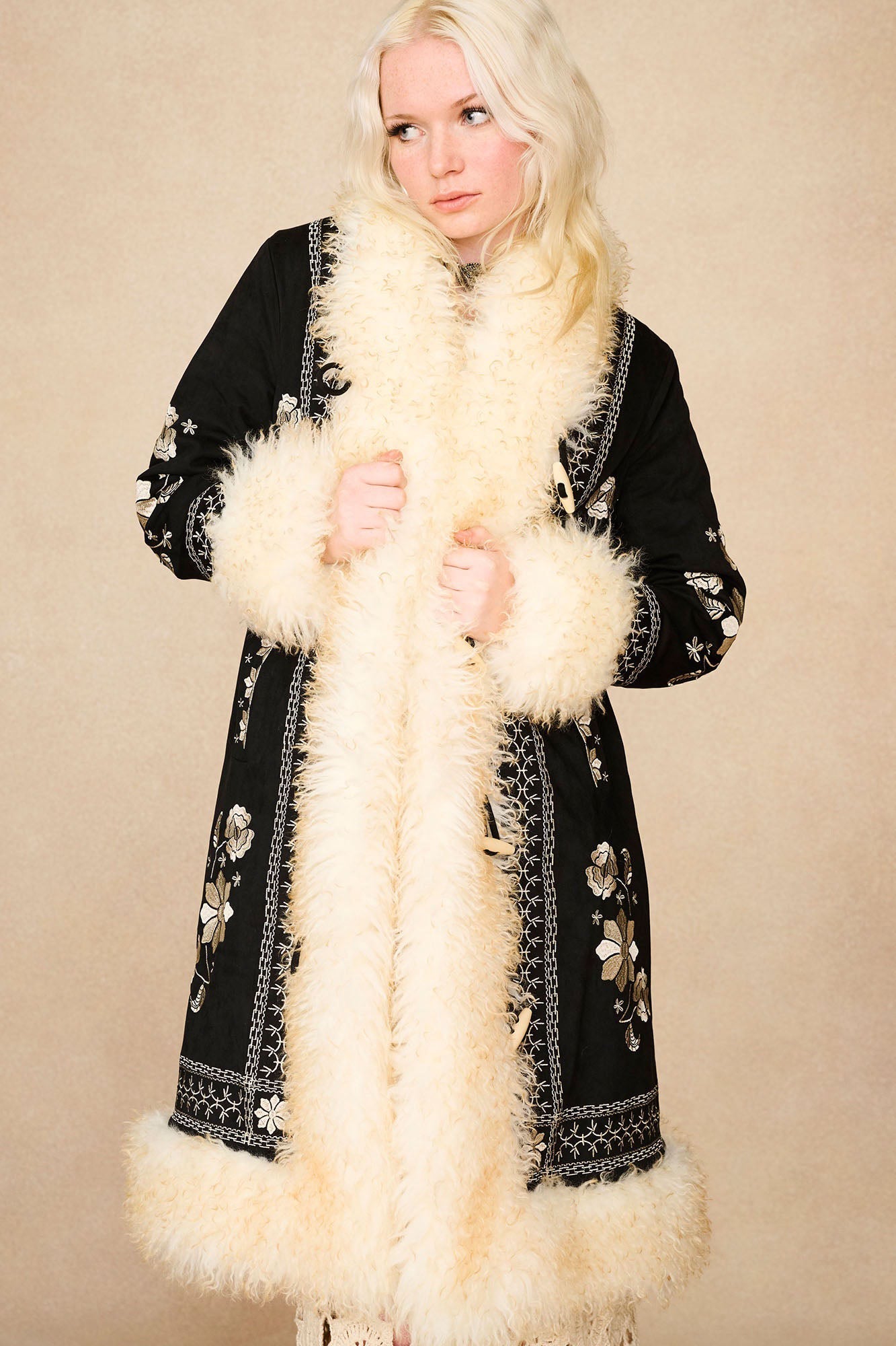 Breaking Hearts Embroidered Long Penny Lane Coat – Black