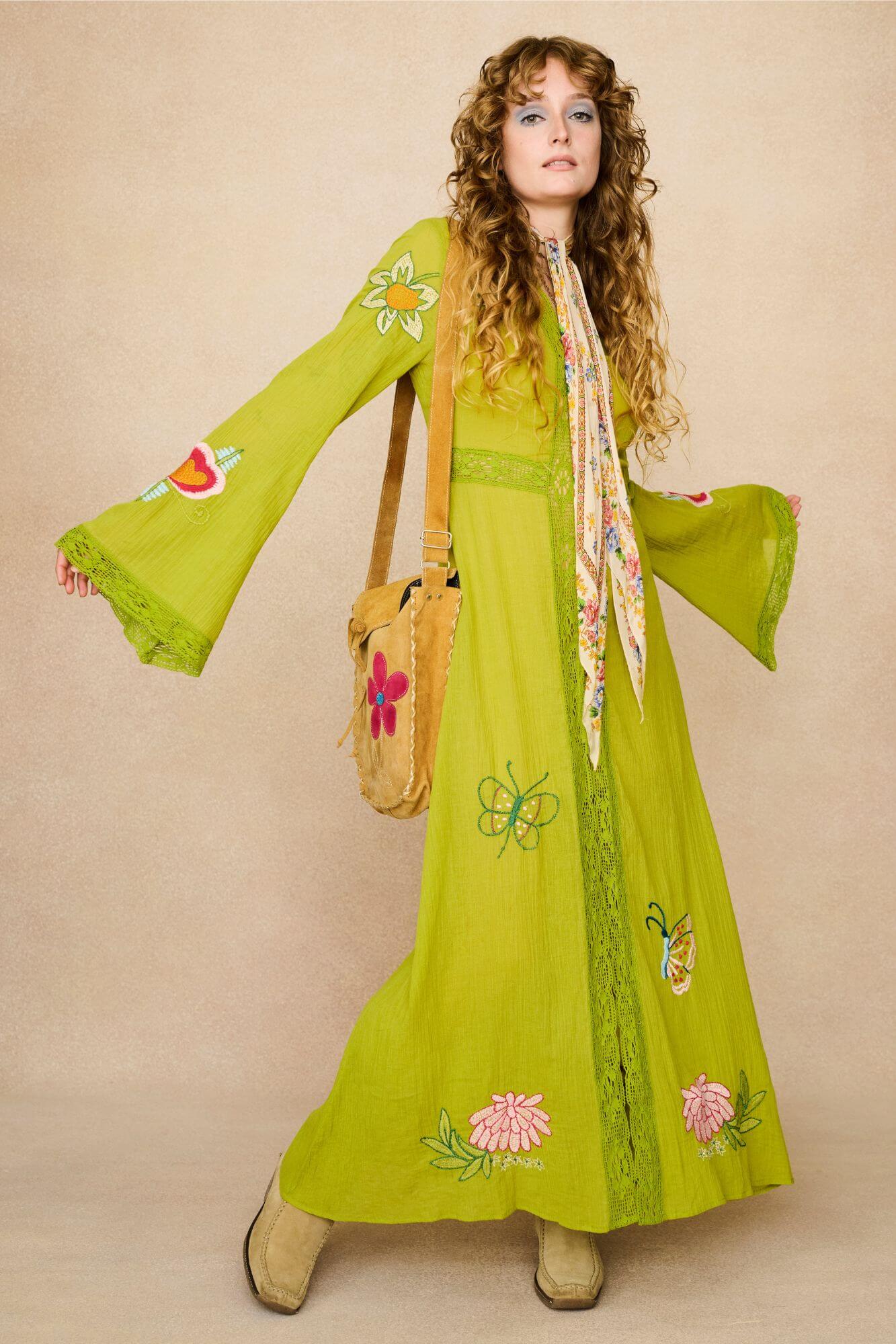 Once Upon A Vine Embroidered Duster – Green