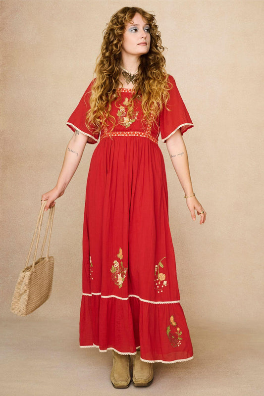 Rosetta Field Flutter Sleeve Maxi Dress – Red