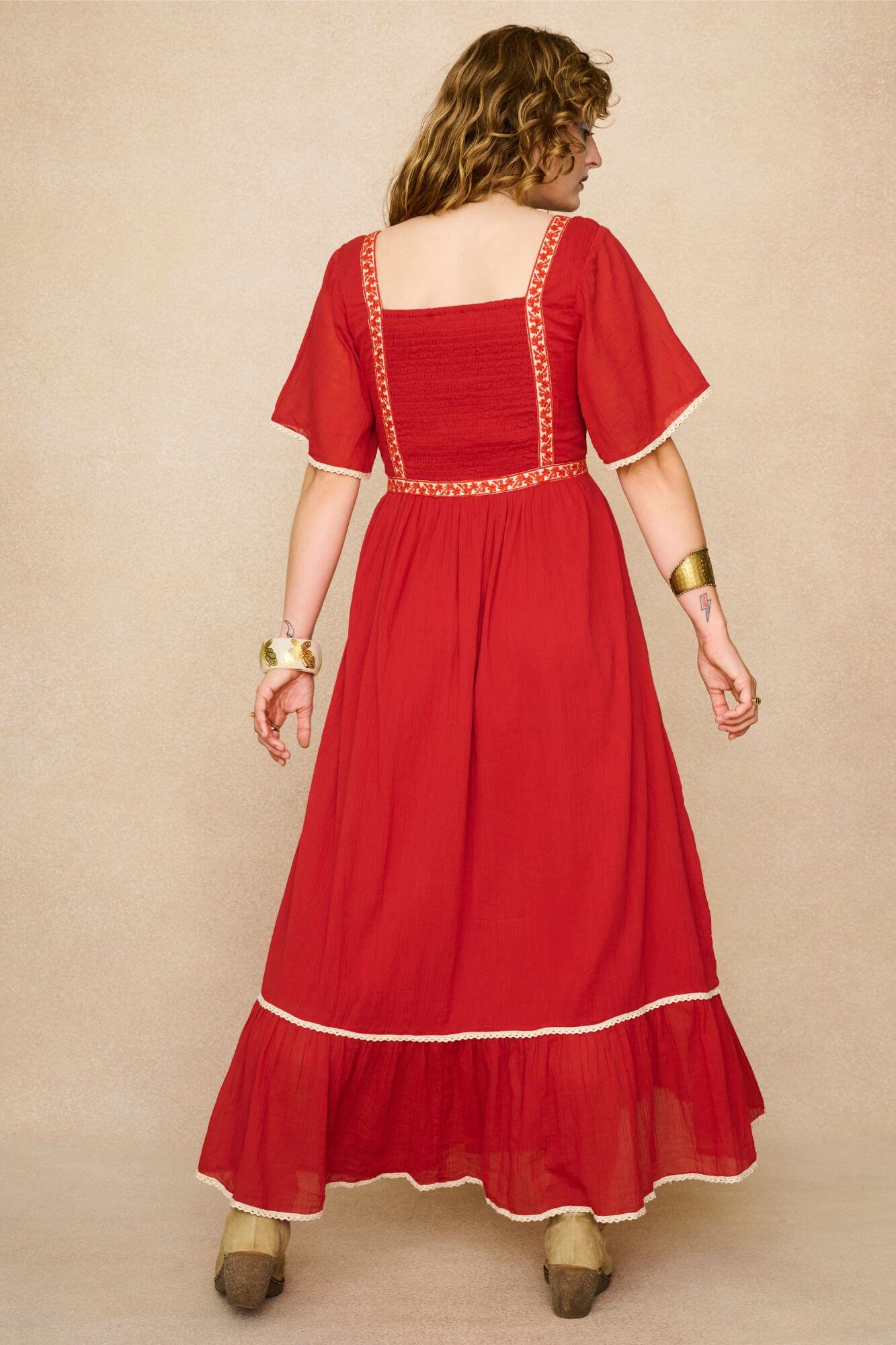 Rosetta Field Flutter Sleeve Maxi Dress – Red