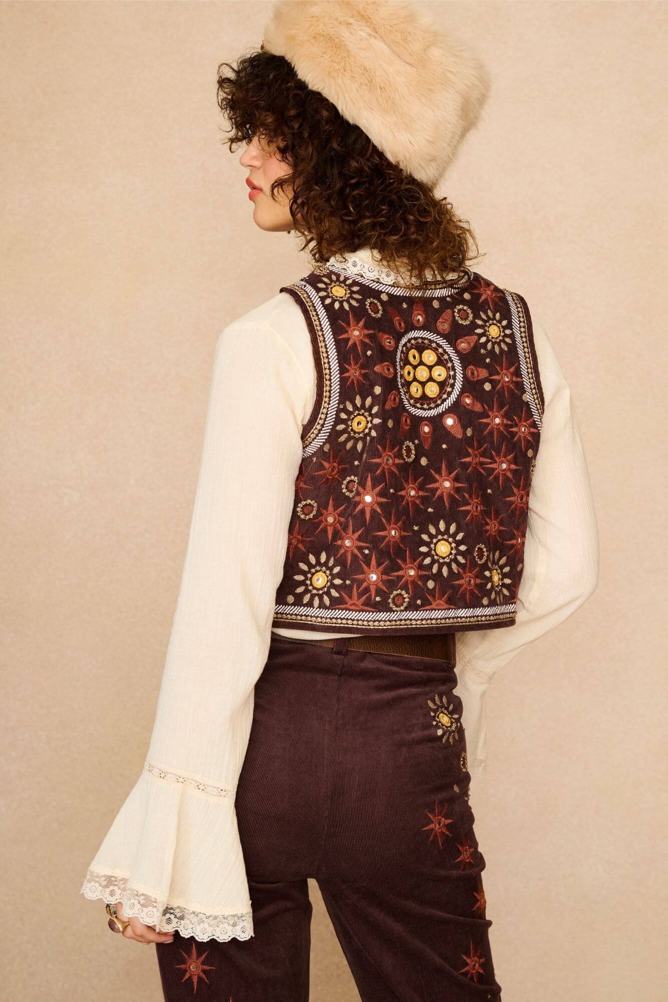 Stardust Corduroy Embroidered Vest – Brown
