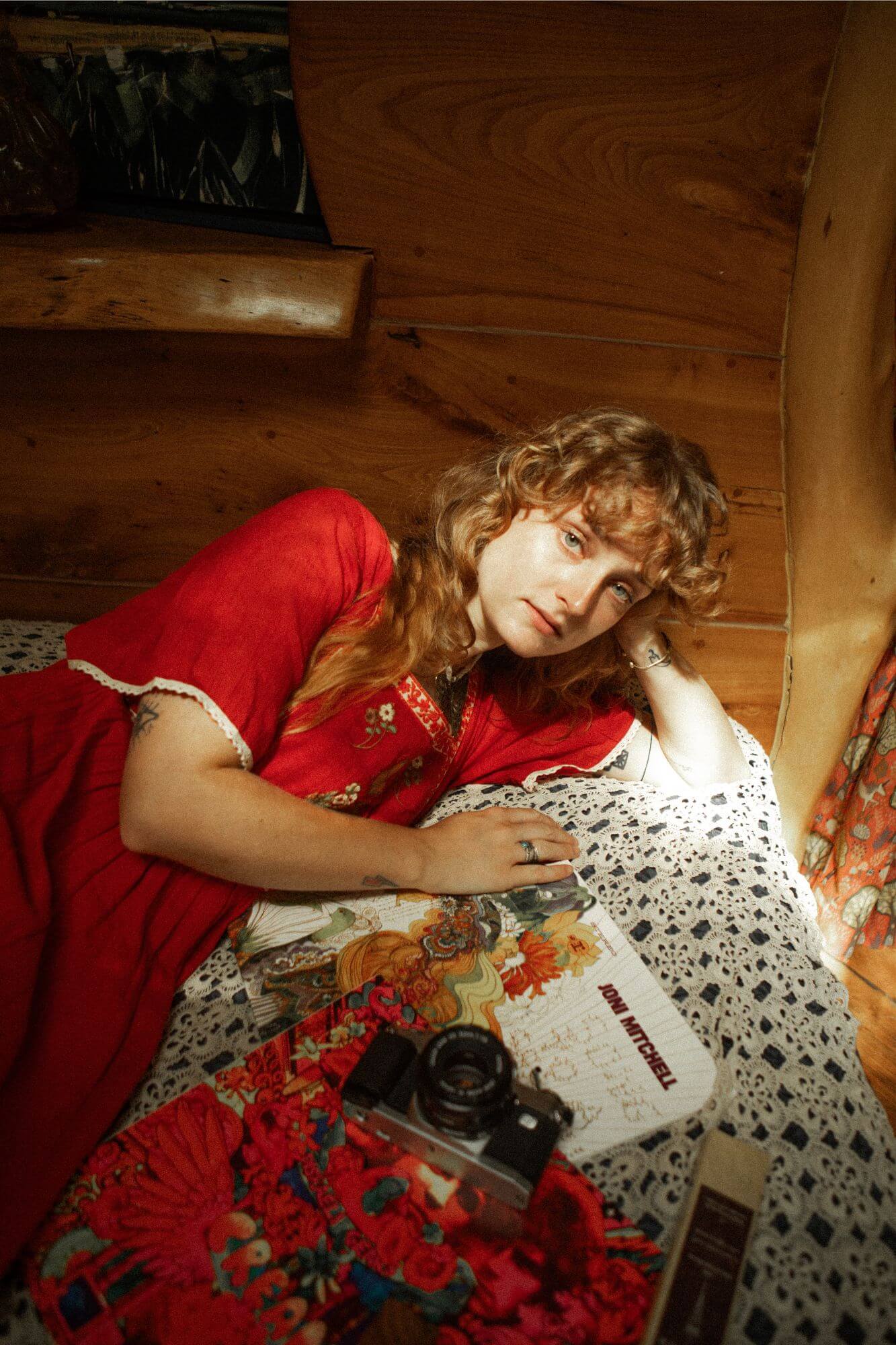 Rosetta Field Flutter Sleeve Maxi Dress – Red